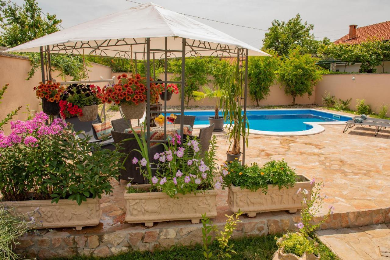 Villa Bella โมสตาร์ ภายนอก รูปภาพ